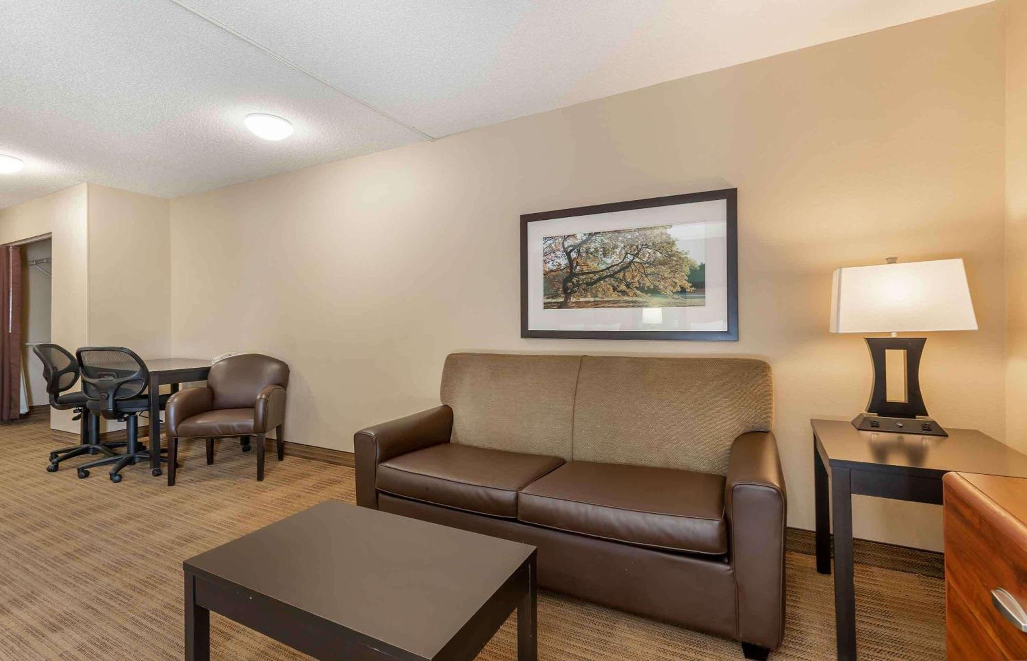 Extended Stay America Select Suites - Newport News - I-64 - Jefferson Avenue Dış mekan fotoğraf