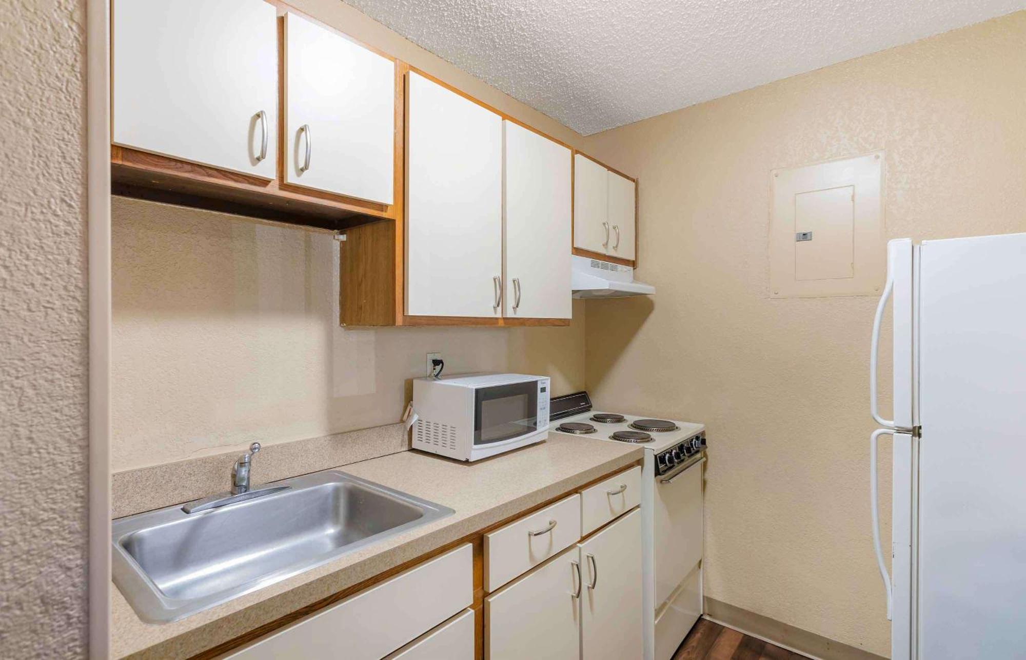 Extended Stay America Select Suites - Newport News - I-64 - Jefferson Avenue Dış mekan fotoğraf