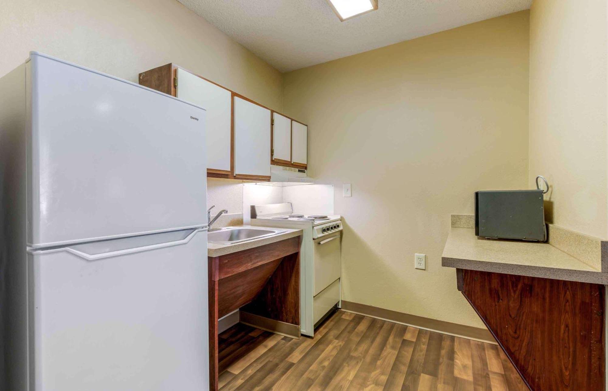 Extended Stay America Select Suites - Newport News - I-64 - Jefferson Avenue Dış mekan fotoğraf